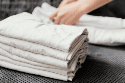 Что означают символы на ярлыках одежды? Подробный гид по уходу без ошибок