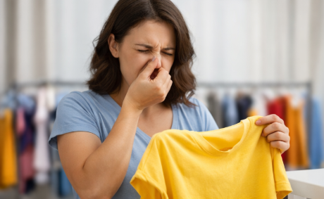 неприятный запах одежды